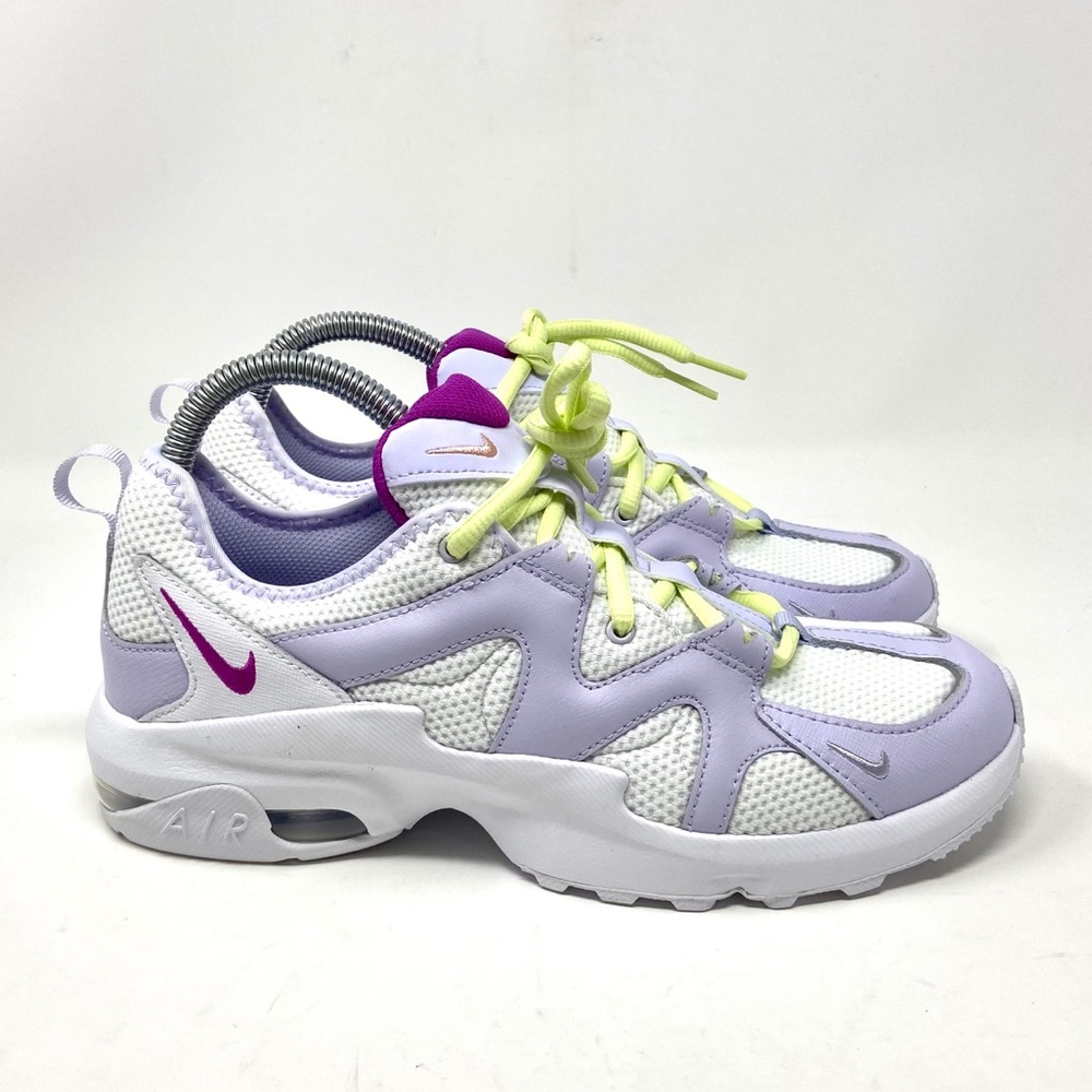 Like NEW Nike Air Max Graviton White/Hyper Violet